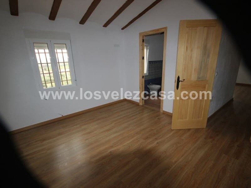 4 slaapkamer Finca/Landhuis te koop in Velez-Blanco - € 229.000 (Ref: 3376302)
