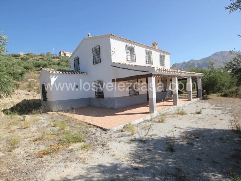 4 slaapkamer Finca/Landhuis te koop in Velez-Blanco - € 229.000 (Ref: 3376302)