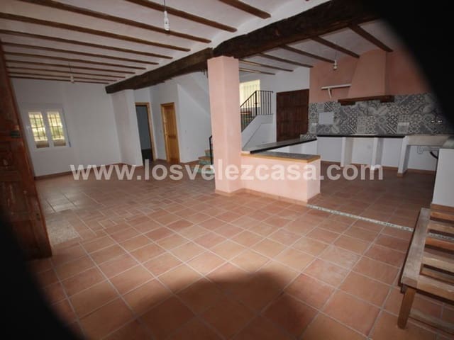 4 soveværelse Finca/Landehus til salg i Vélez-Blanco - € 229.000 (Ref: 3376302)