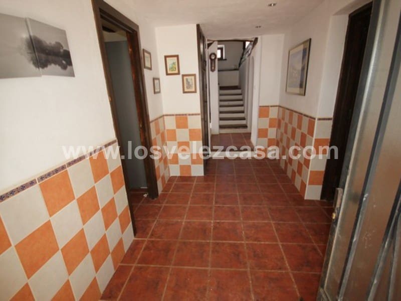 4 soveværelse Semi-Rækkehus til salg i Velez-Rubio med swimmingpool - € 169.950 (Ref: 4087113)