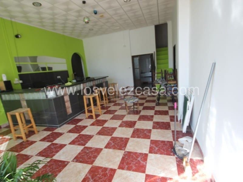 3 soveværelse Lejlighed til salg i Velez-Blanco - € 147.500 (Ref: 4803212)