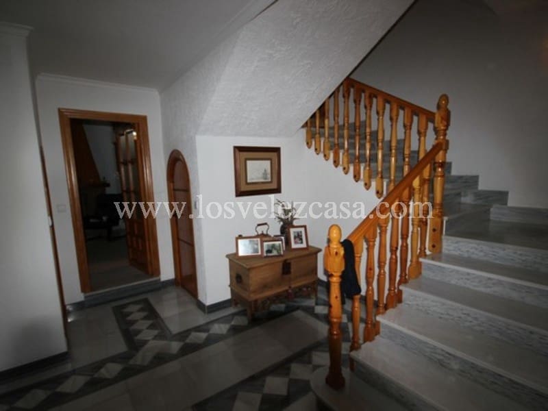 5 soveværelse Byhus til salg i Velez-Blanco - € 252.000 (Ref: 5091358)