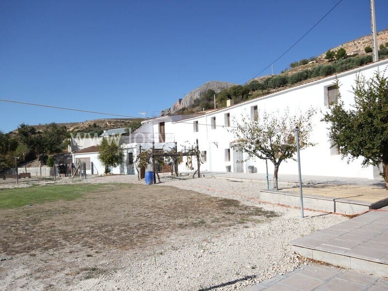 5 soverom Finca/Herregård til salgs i Velez-Blanco med svømmebasseng - € 210 000 (Ref: 5698008)