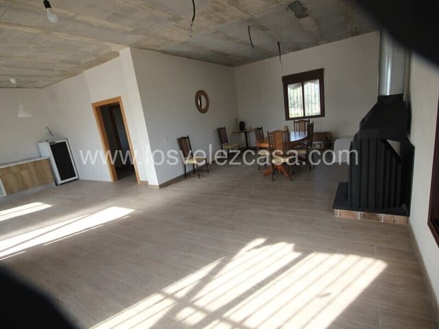 3 slaapkamer Finca/Landhuis te koop in Vélez-Blanco - € 199.500 (Ref: 6082491)