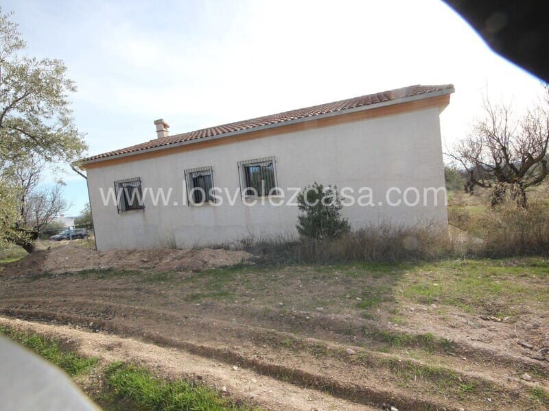 3 bedroom Finca/Country House for sale in Velez-Blanco - € 199,500 (Ref: 6082491)