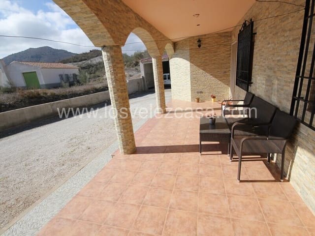 3 slaapkamer Finca/Landhuis te koop in Los Cerricos, Oria - € 187.000 (Ref: 6695504)