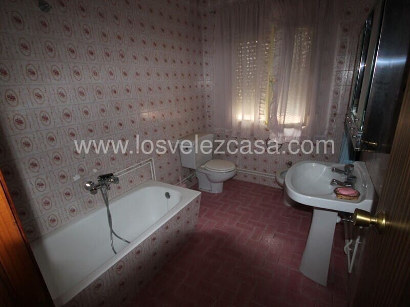 4 sovrum Hus till salu i Velez-Rubio - 115 000 € (Ref: 6725034)