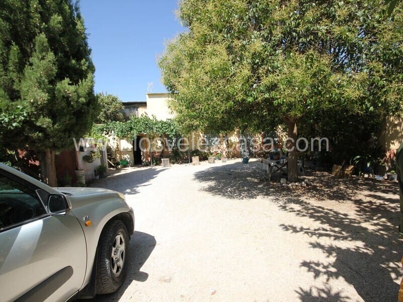 5 sovrum Finca/Hus på landet till salu i Velez-Rubio - 157 000 € (Ref: 7020121)