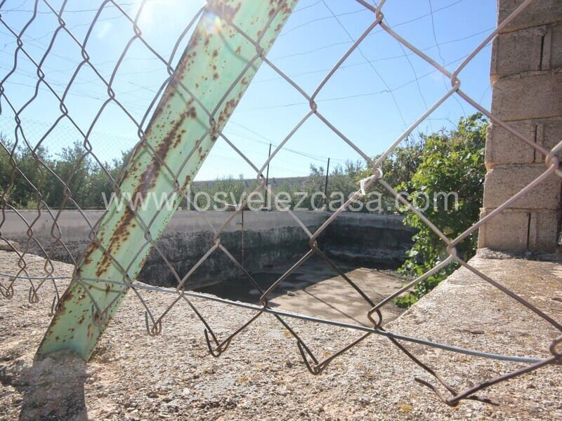 Ubebygd land til salgs i Velez-Blanco - € 90 000 (Ref: 7173073)