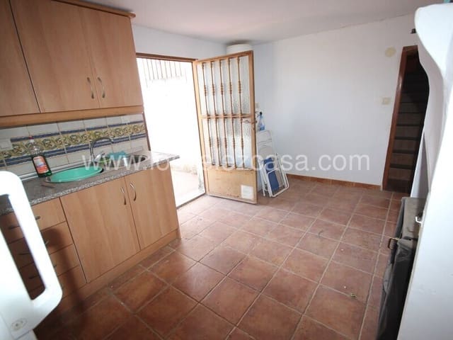 7 soveværelse Finca/Landehus til salg i Vélez-Rubio - € 140.000 (Ref: 8435205)