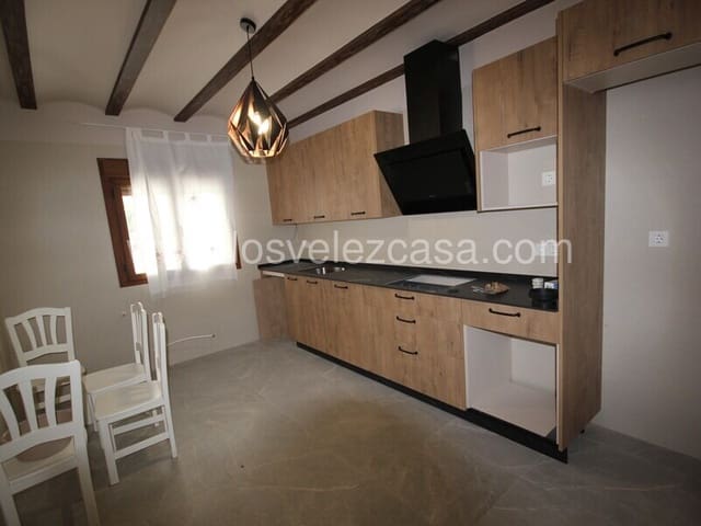 7 soveværelse Finca/Landehus til salg i Vélez-Rubio med swimmingpool - € 395.000 (Ref: 8713461)