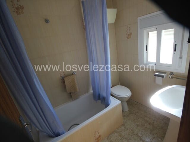 5 bedroom Finca/Country House for sale in Vélez-Blanco - € 87,500 (Ref: 9599803)