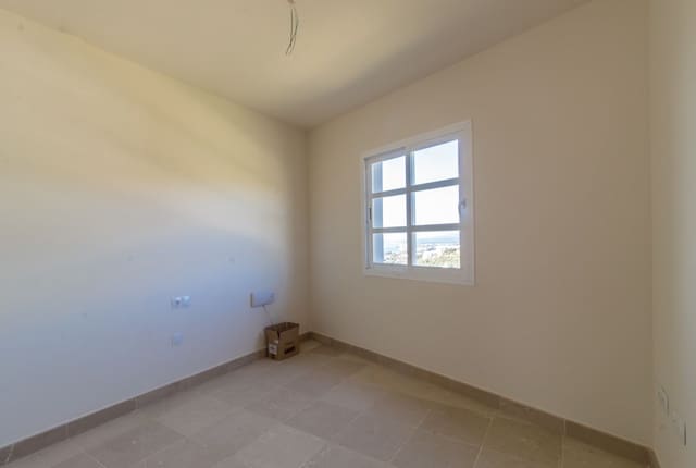 3 sypialnia Dom na sprzedaż w Manilva z basenem - 380 000 € (Ref: 8304767)