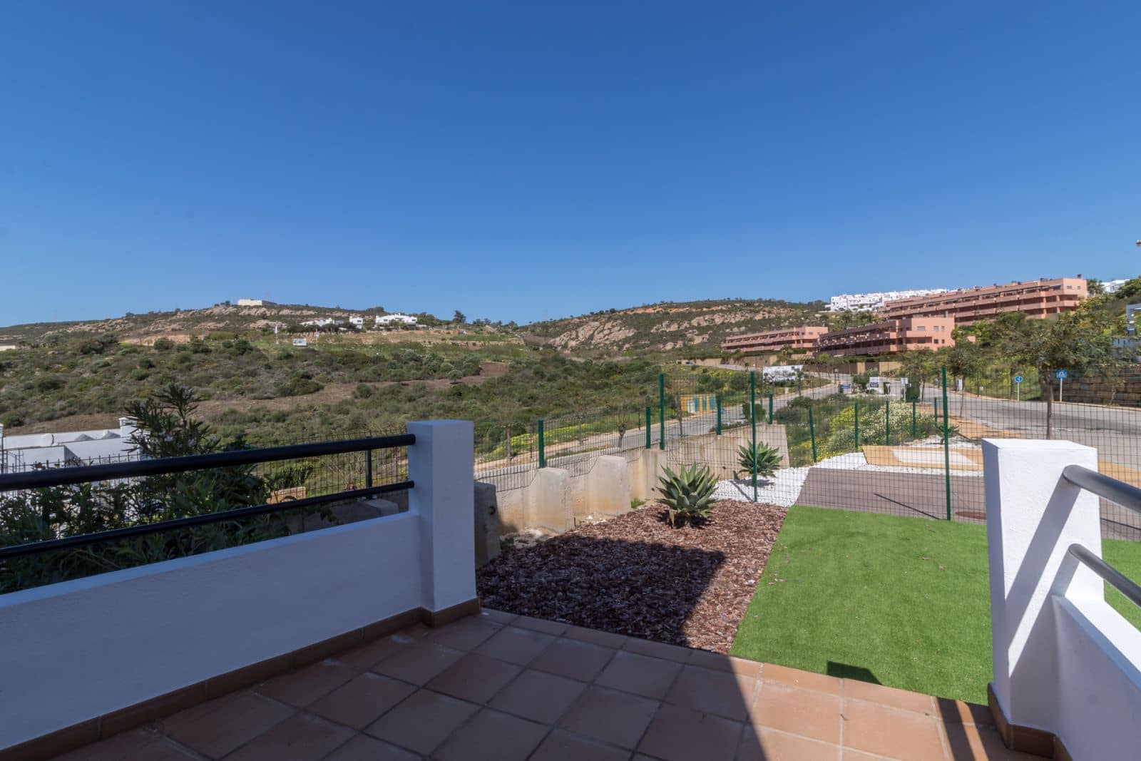 3 sypialnia Dom na sprzedaż w Manilva z basenem - 380 000 € (Ref: 8304767)