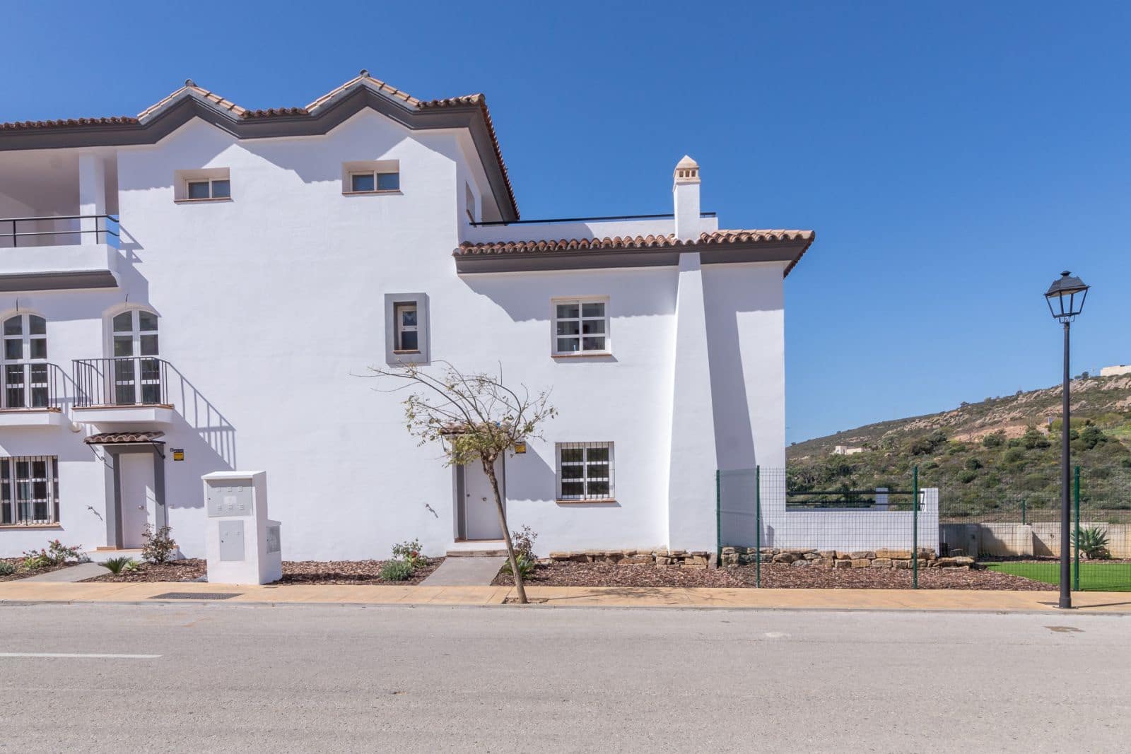 3 sypialnia Dom na sprzedaż w Manilva z basenem - 380 000 € (Ref: 8304767)