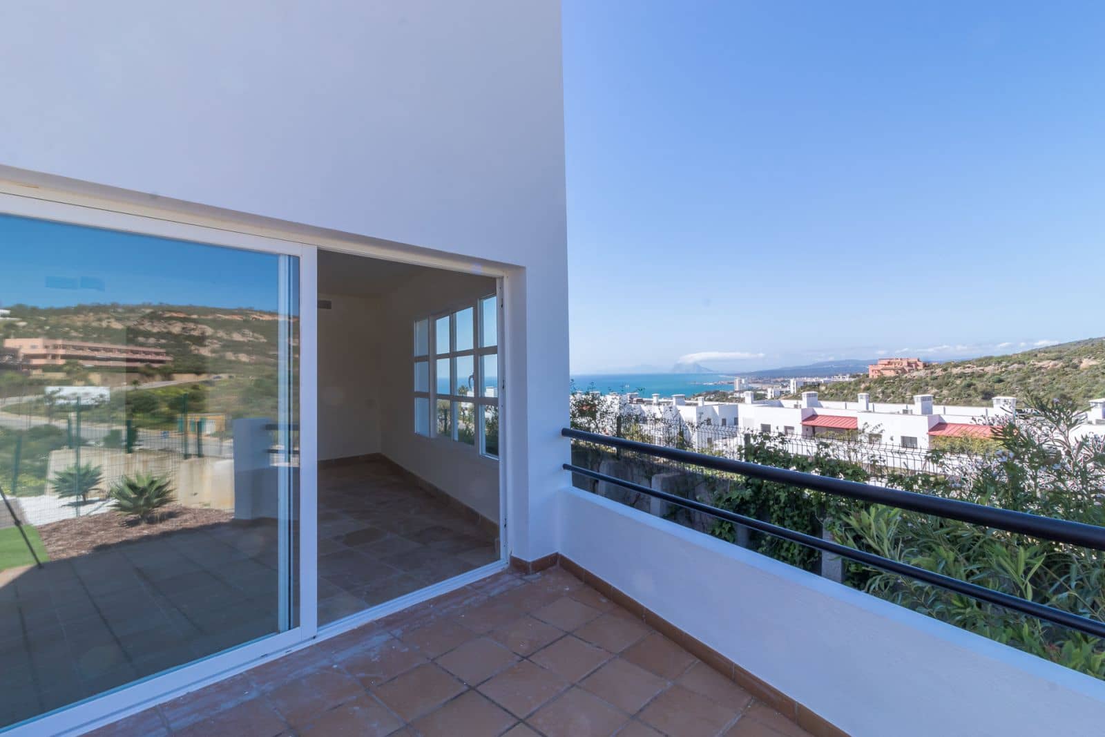 3 sypialnia Dom na sprzedaż w Manilva z basenem - 380 000 € (Ref: 8304767)