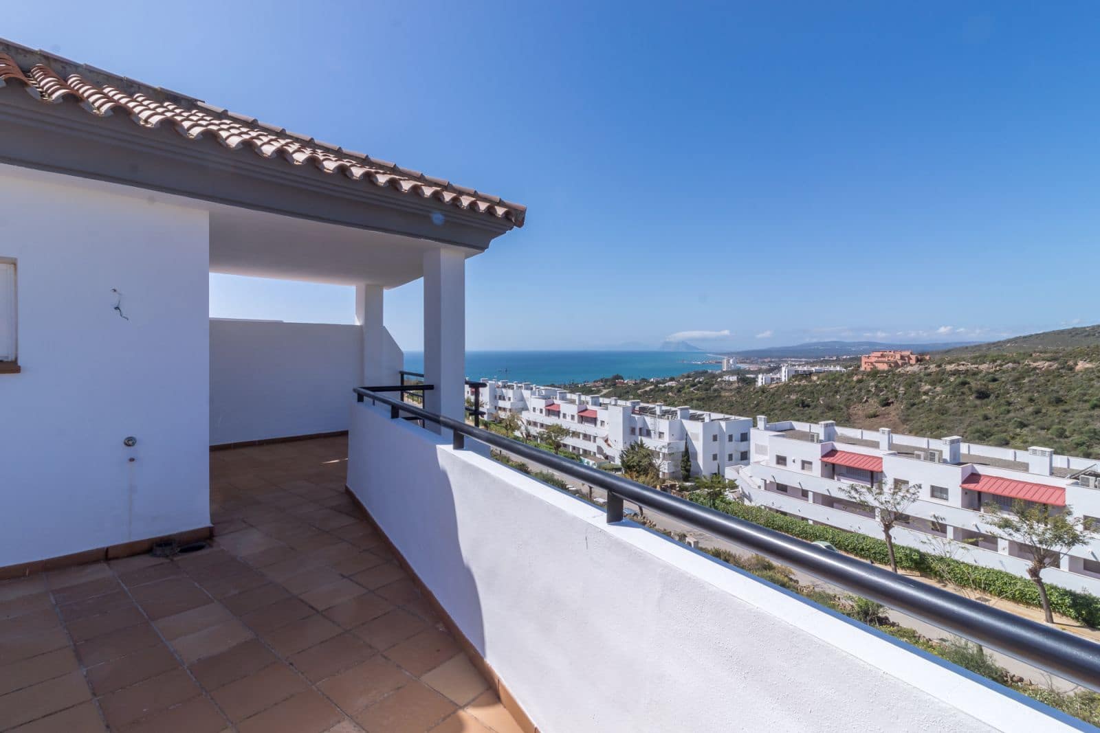 3 sypialnia Dom na sprzedaż w Manilva z basenem - 380 000 € (Ref: 8304767)