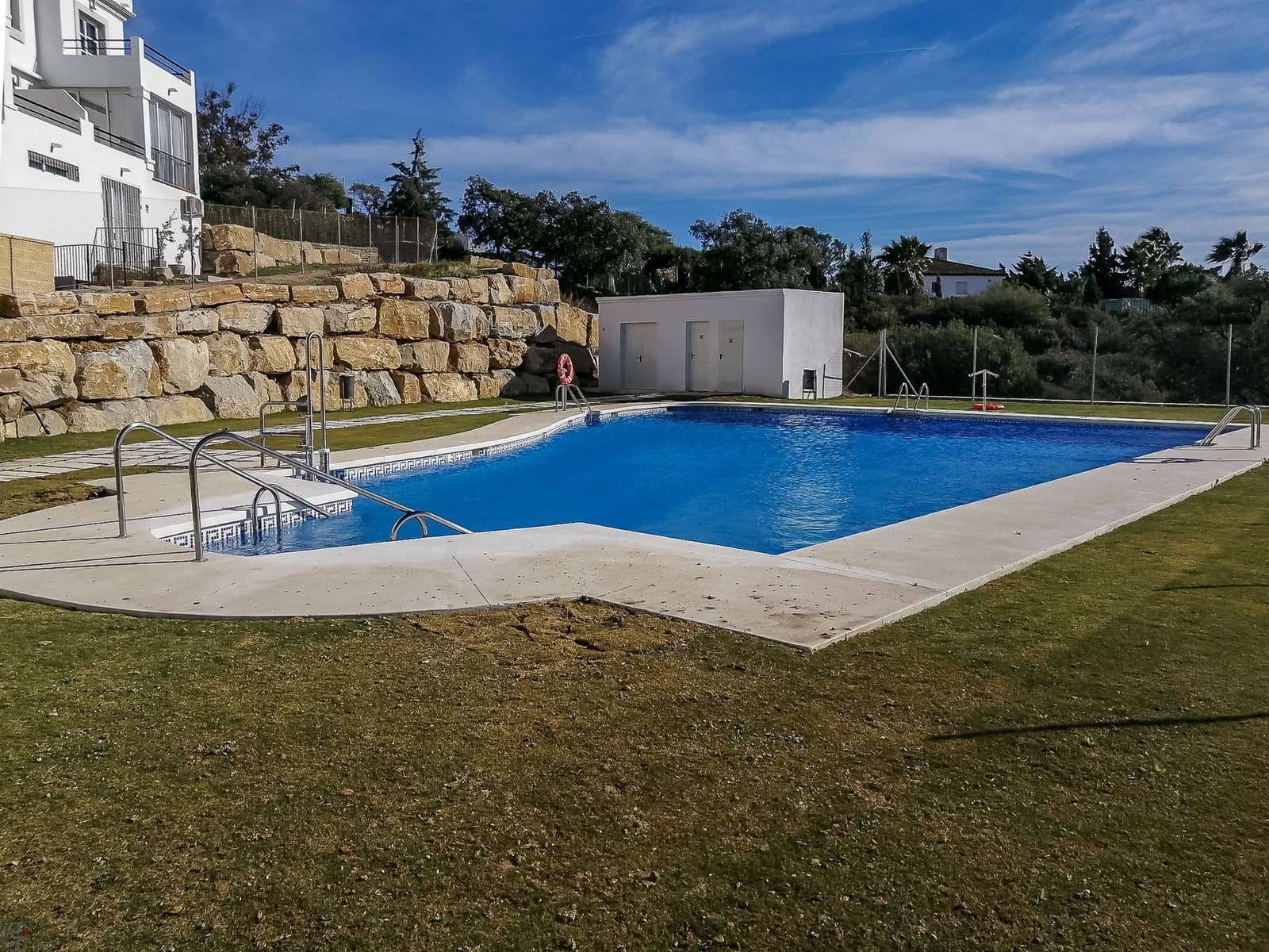 3 sypialnia Dom na sprzedaż w Manilva z basenem - 380 000 € (Ref: 8304767)