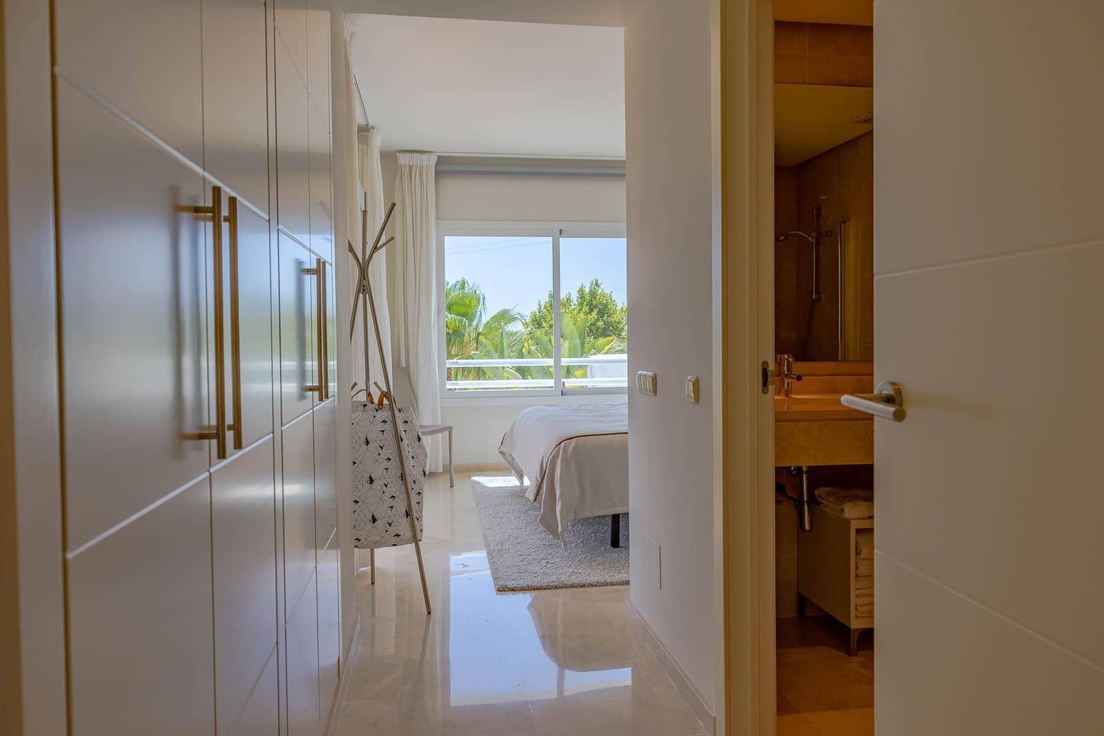 Apartamento de 2 habitaciones en Casares en venta - 285.000 € (Ref: 8482418)