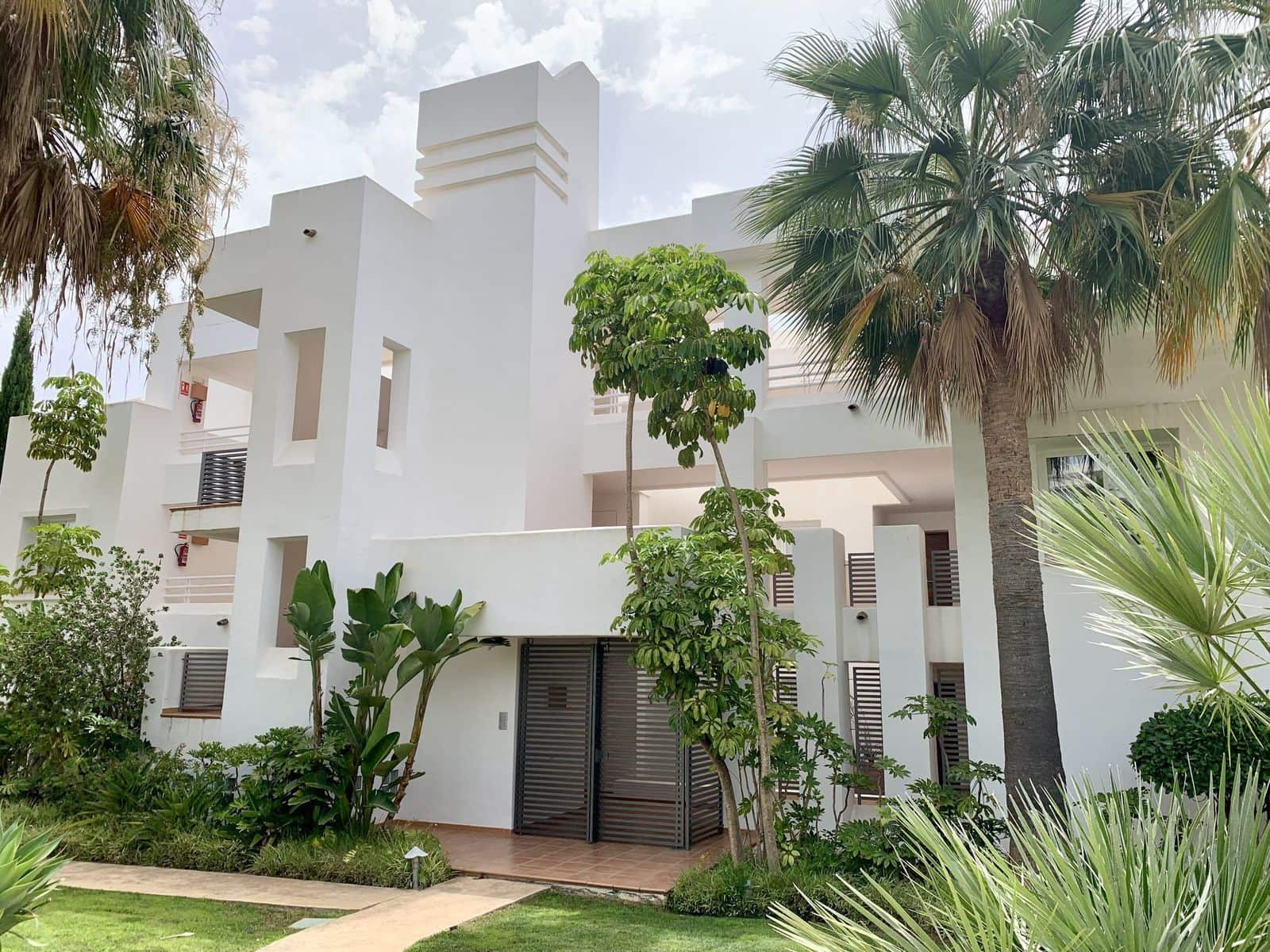 Apartamento de 2 habitaciones en Casares en venta - 285.000 € (Ref: 8482418)