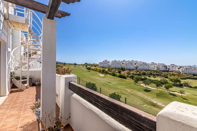 2 soverom Penthouse til salgs i Estepona med svømmebasseng - € 240 000 (Ref: 8482532)