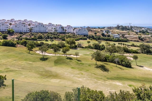 2 soverom Penthouse til salgs i Estepona med svømmebasseng - € 240 000 (Ref: 8482532)