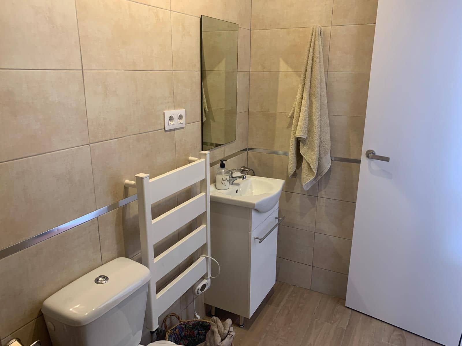 4 soveværelse Finca/Landehus til salg i Casarabonela med swimmingpool - € 389.000 (Ref: 8488284)