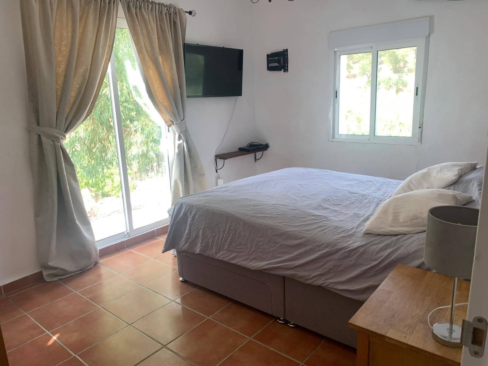 4 soveværelse Finca/Landehus til salg i Casarabonela med swimmingpool - € 389.000 (Ref: 8488284)