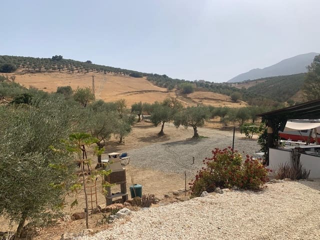 4 soveværelse Finca/Landehus til salg i Casarabonela med swimmingpool - € 389.000 (Ref: 8488284)