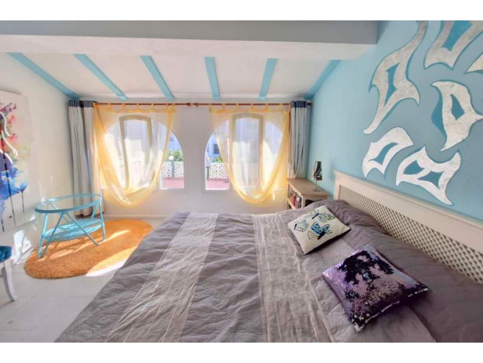 2 slaapkamer Huis te koop in La Duquesa / Puerto de la Duquesa - € 178.000 (Ref: 8562354)