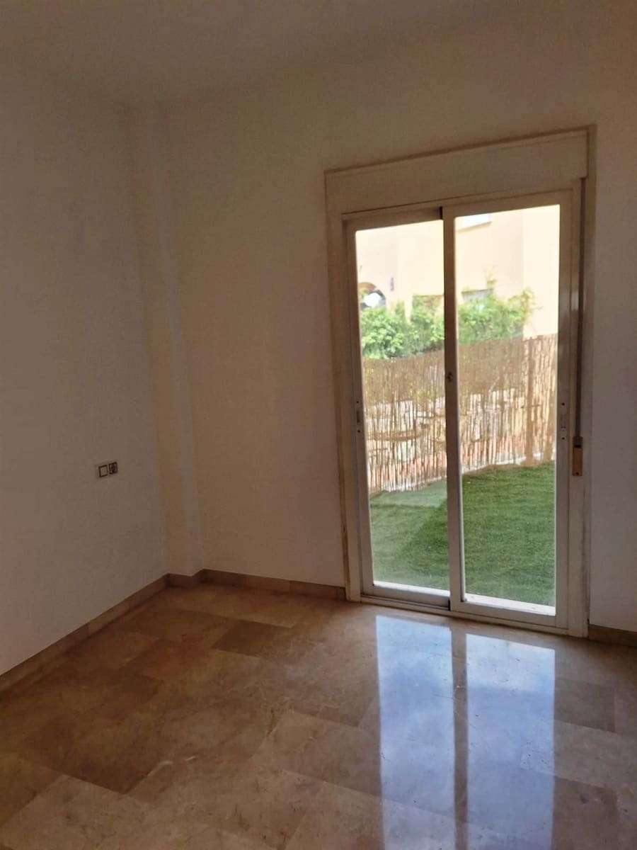 3 bedroom Apartment for sale in Casares with pool - € 295,000 (Ref: 8562461)