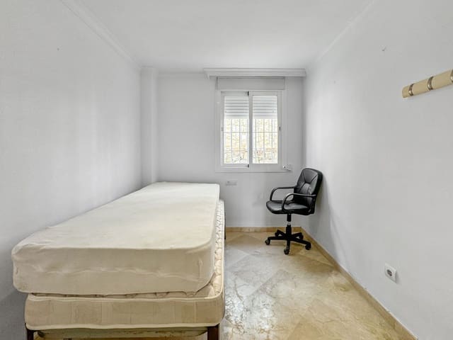 3 soverom Leilighet til salgs i Bahia de Casares, Casares med svømmebasseng - € 280 000 (Ref: 8562464)