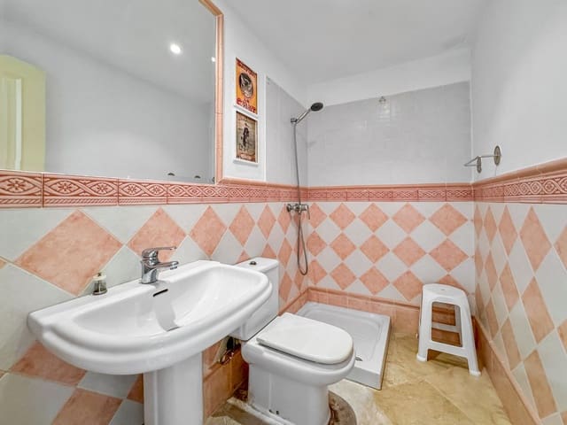 3 soverom Leilighet til salgs i Bahia de Casares, Casares med svømmebasseng - € 280 000 (Ref: 8562464)