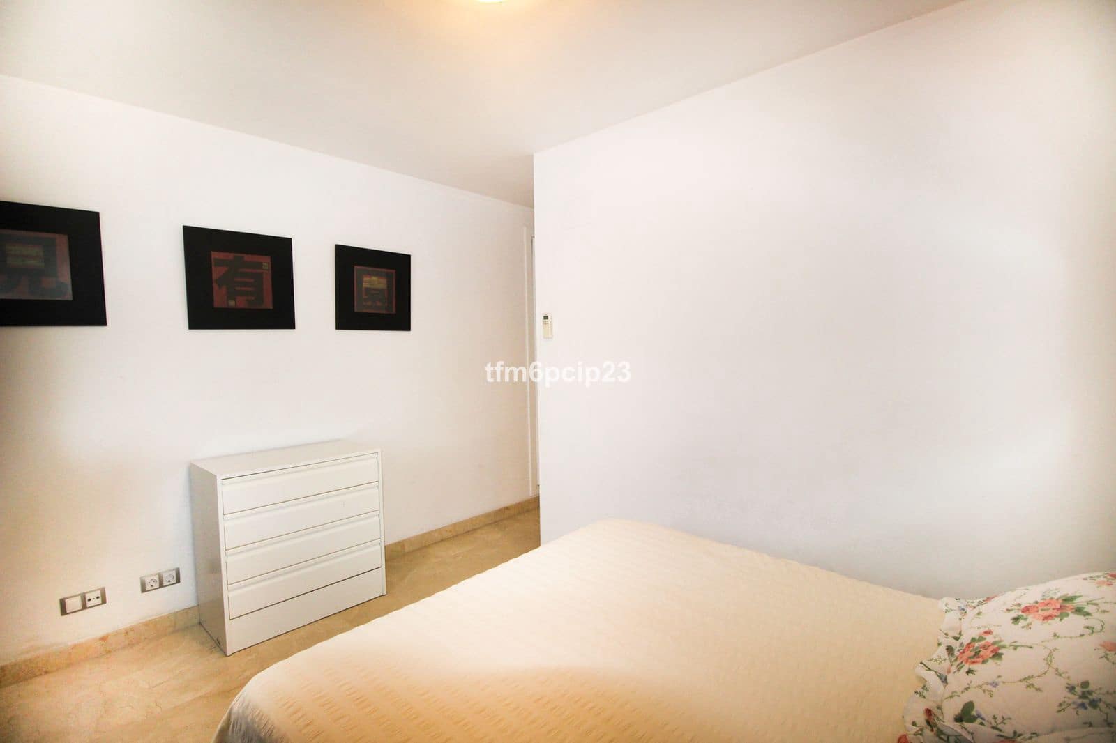 3 bedroom Apartment for sale in San Luis de Sabinillas with pool - € 279,000 (Ref: 8562465)