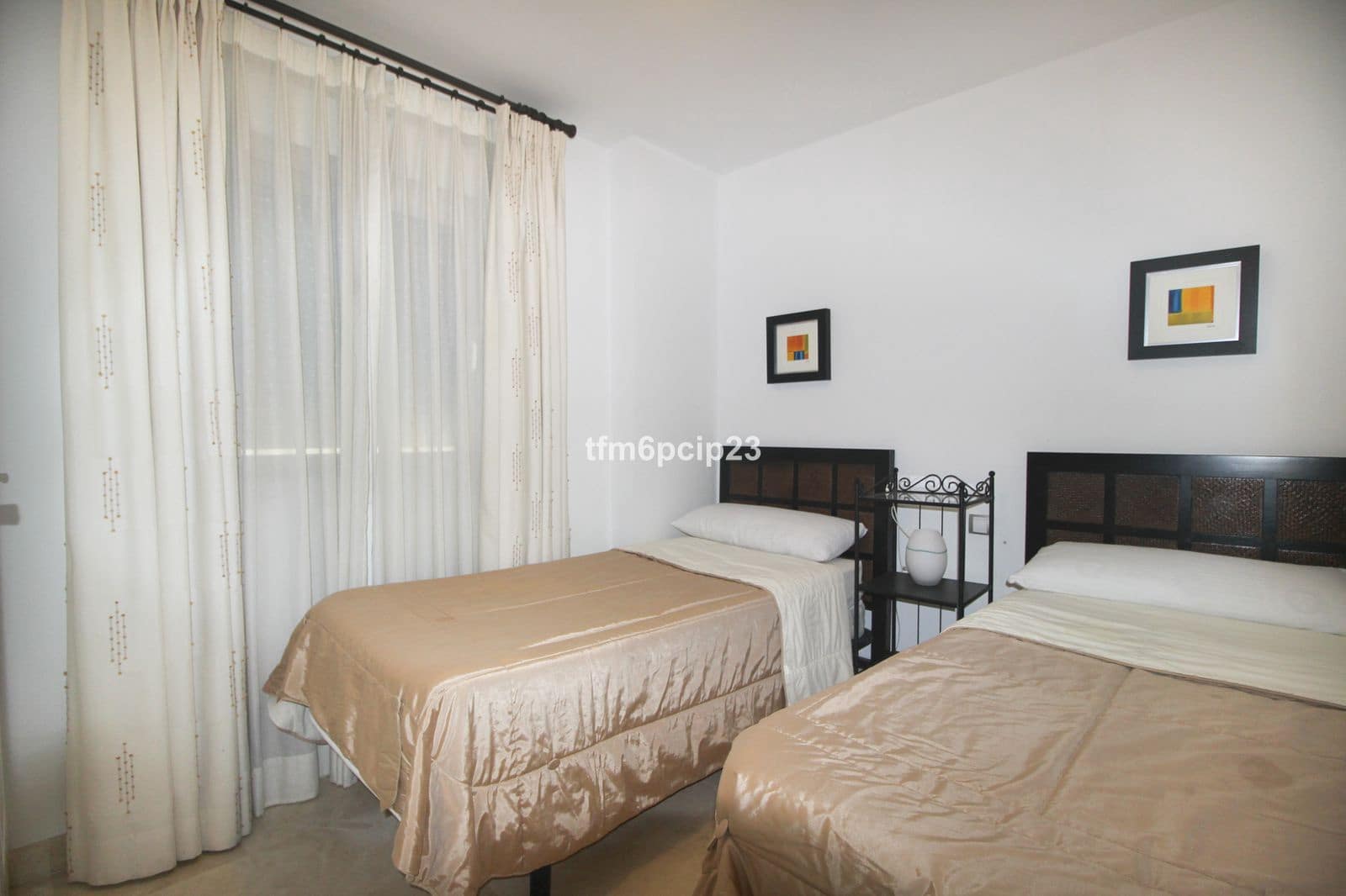 3 bedroom Apartment for sale in San Luis de Sabinillas with pool - € 279,000 (Ref: 8562465)