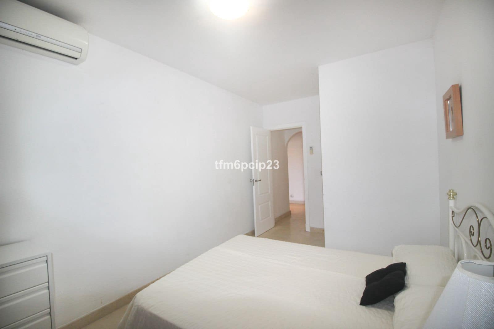 3 bedroom Apartment for sale in San Luis de Sabinillas with pool - € 279,000 (Ref: 8562465)