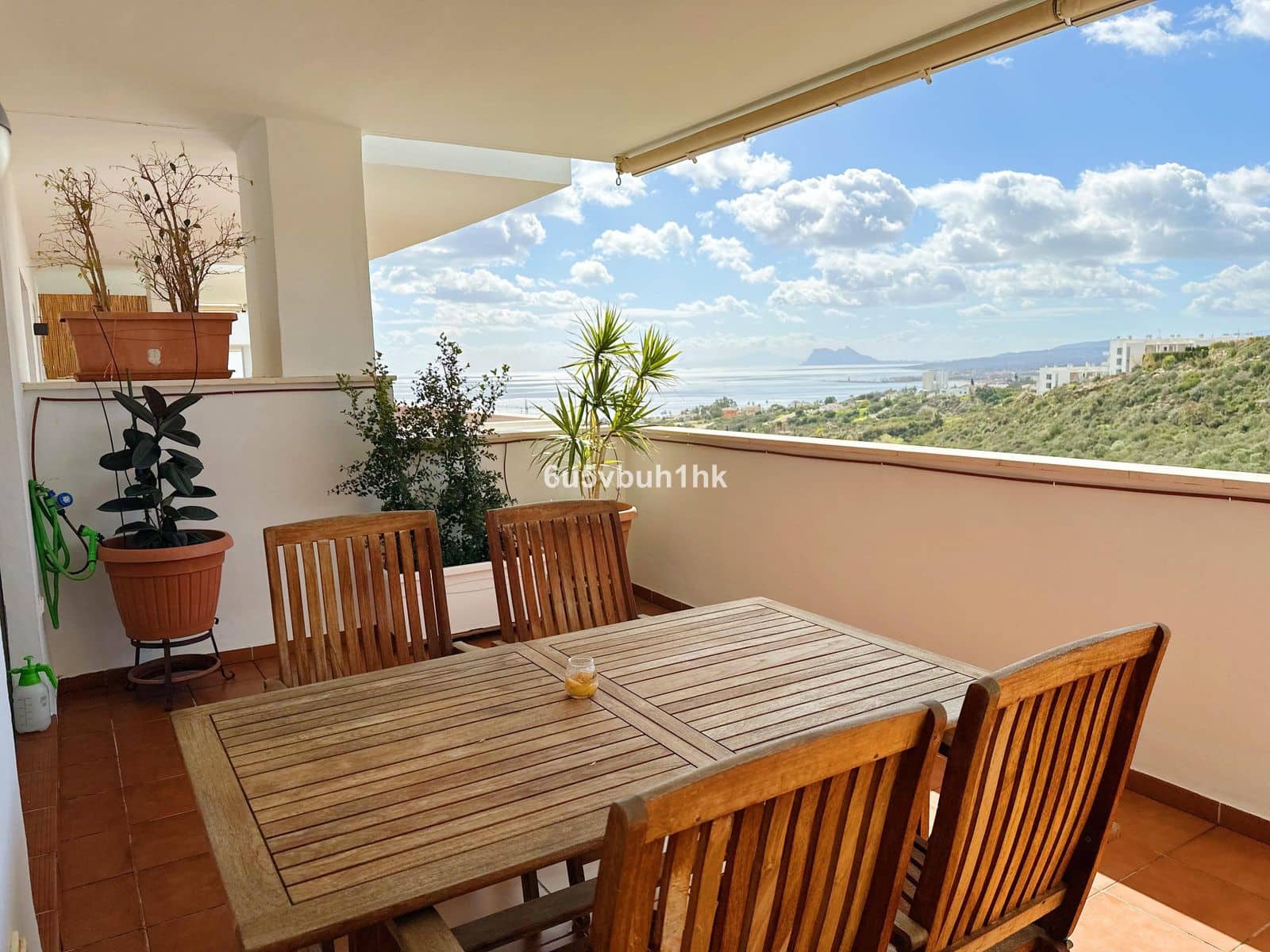 2 bedroom Apartment for sale in Manilva with pool - € 275,000 (Ref: 8562467)