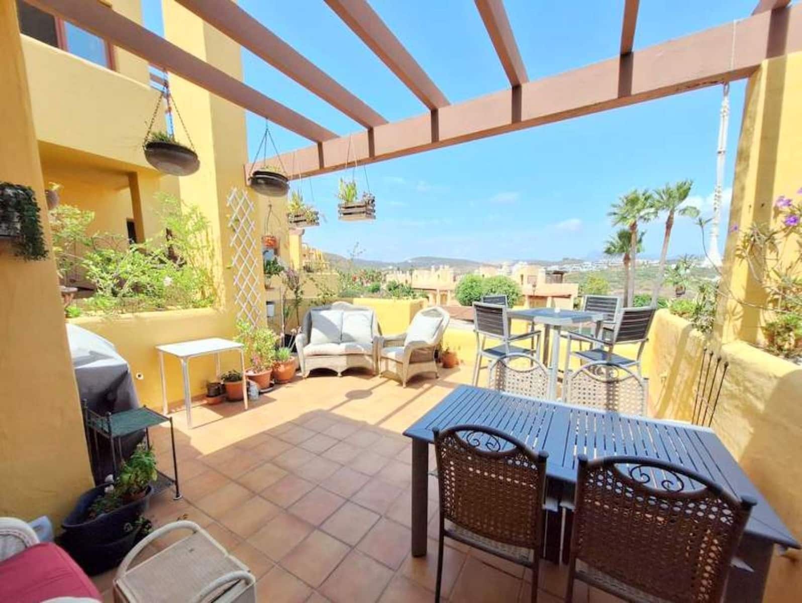 2 sypialnia Apartament na sprzedaż w La Duquesa / Puerto de la Duquesa z basenem - 239 000 € (Ref: 8562473)