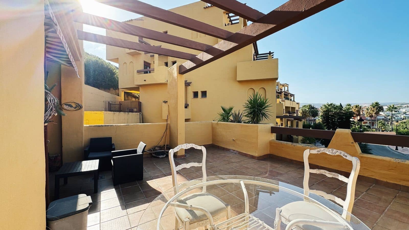 2 sypialnia Apartament na sprzedaż w Manilva - 240 000 € (Ref: 8562476)