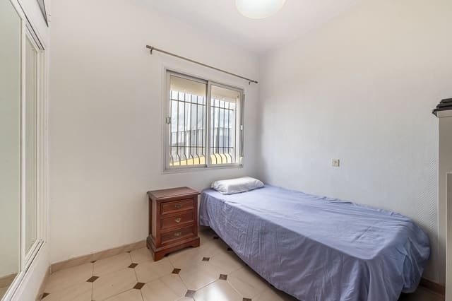 3 slaapkamer Appartement te koop in Estepona - € 250.000 (Ref: 8563022)