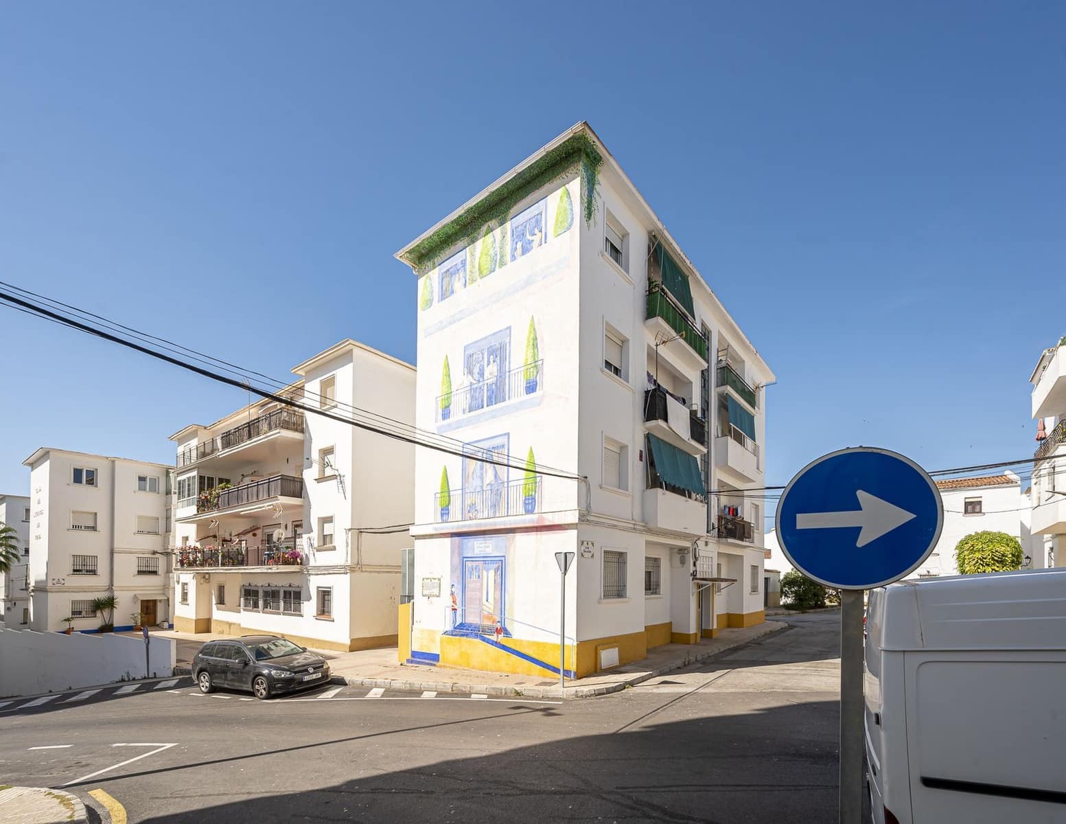 3 slaapkamer Appartement te koop in Estepona - € 250.000 (Ref: 8563022)