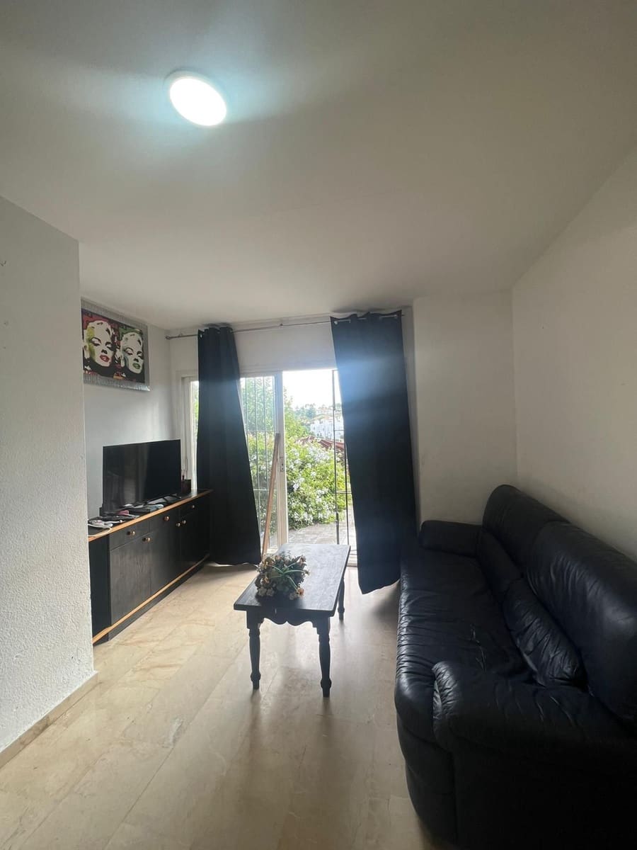 2 soveværelse Lejlighed til salg i Estepona - € 220.000 (Ref: 8563025)