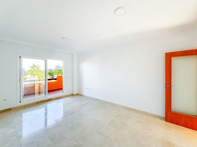 2 bedroom Apartment for sale in Casares with pool - € 220,000 (Ref: 8563028)