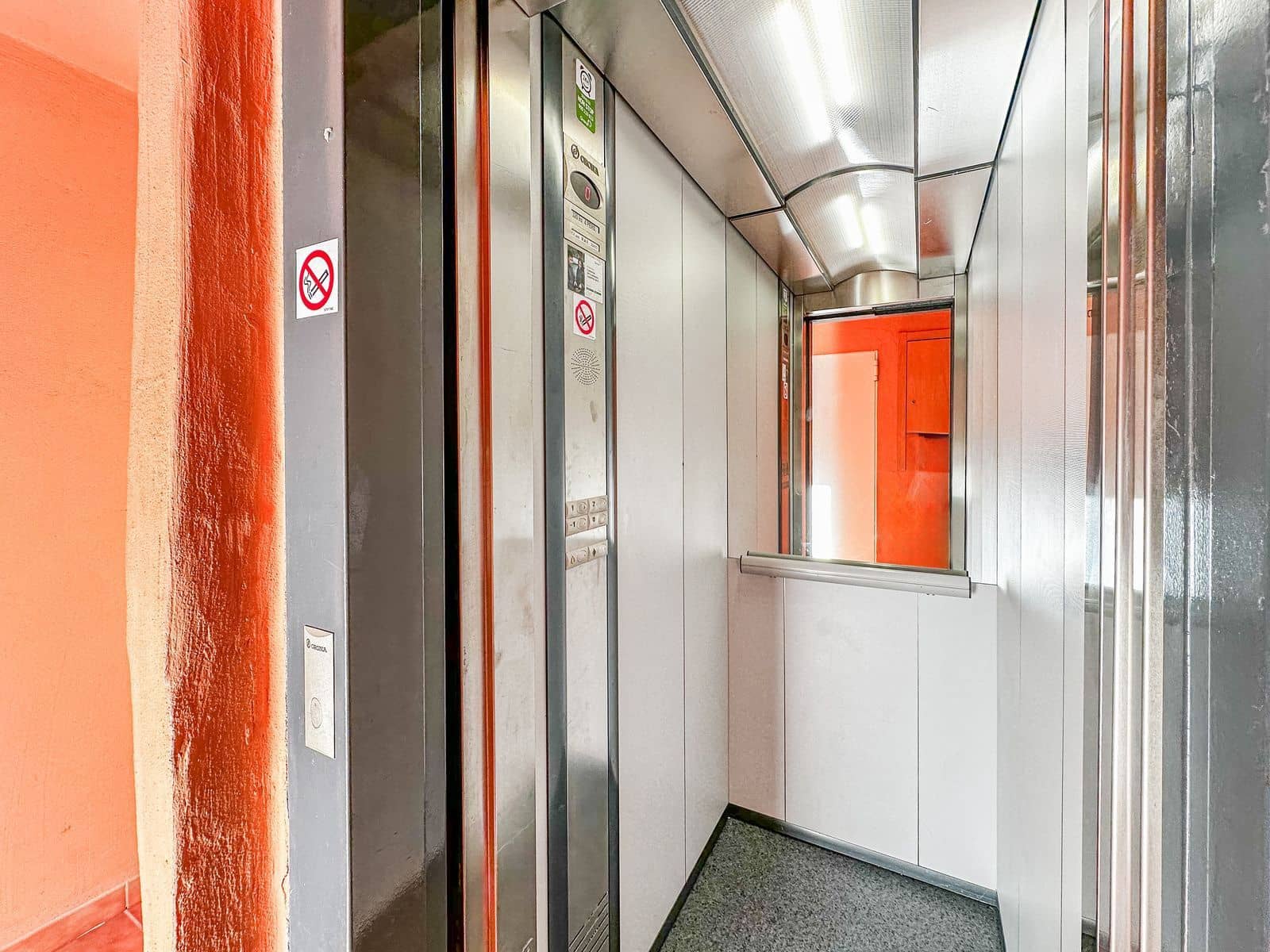 2 bedroom Apartment for sale in Casares with pool - € 220,000 (Ref: 8563028)