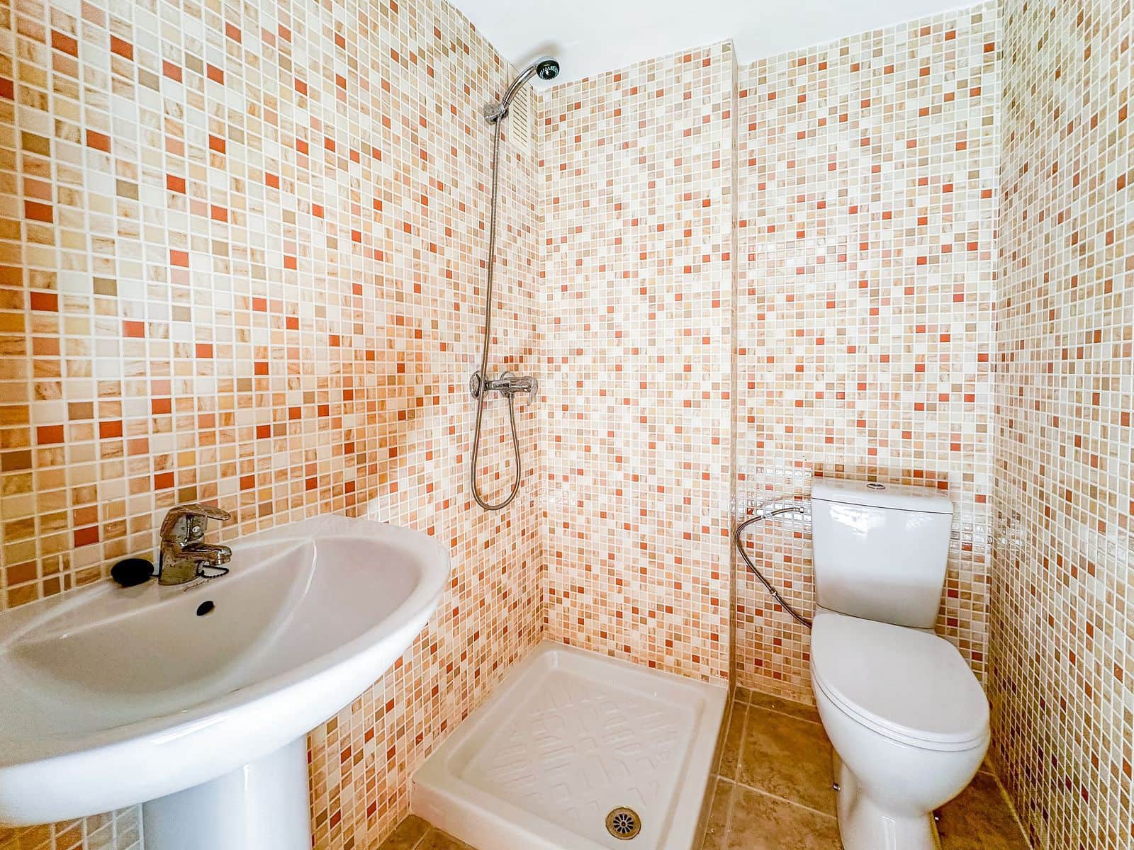 2 bedroom Apartment for sale in Casares with pool - € 220,000 (Ref: 8563028)