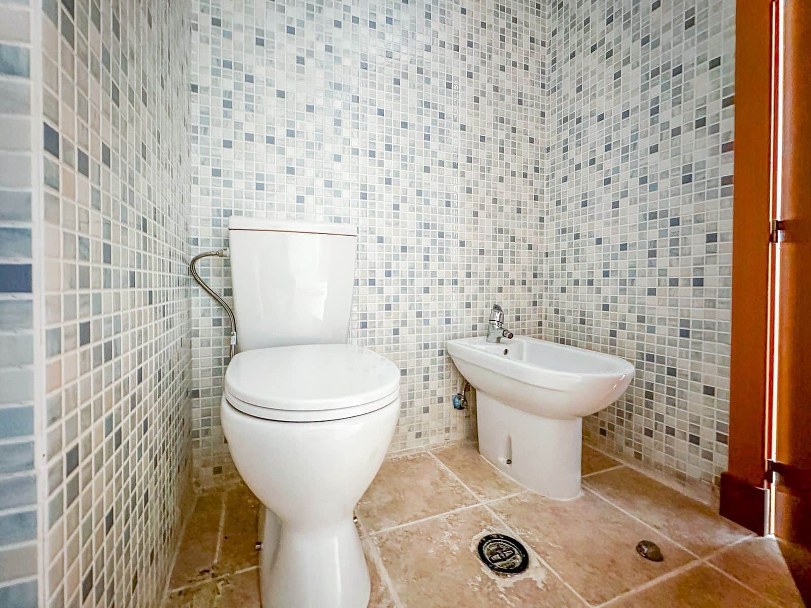 2 bedroom Apartment for sale in Casares with pool - € 220,000 (Ref: 8563028)