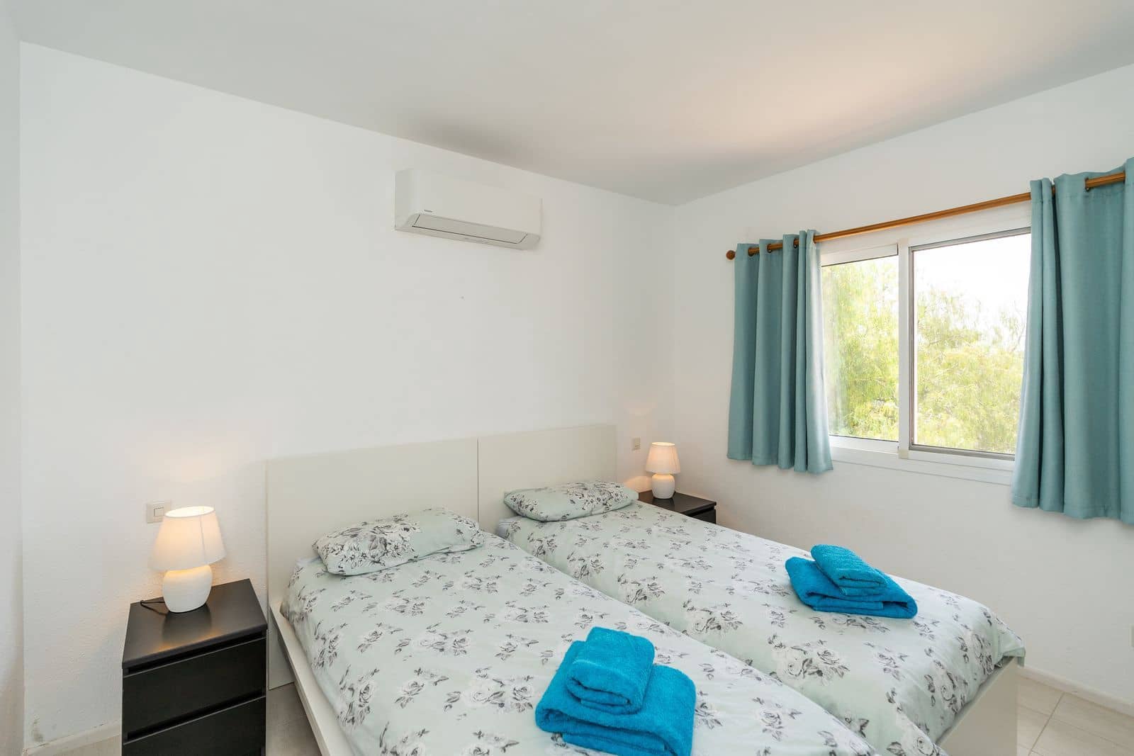 2 Zimmer Apartment zu verkaufen in El Paraiso mit Pool - 245.000 € (Ref: 8566794)