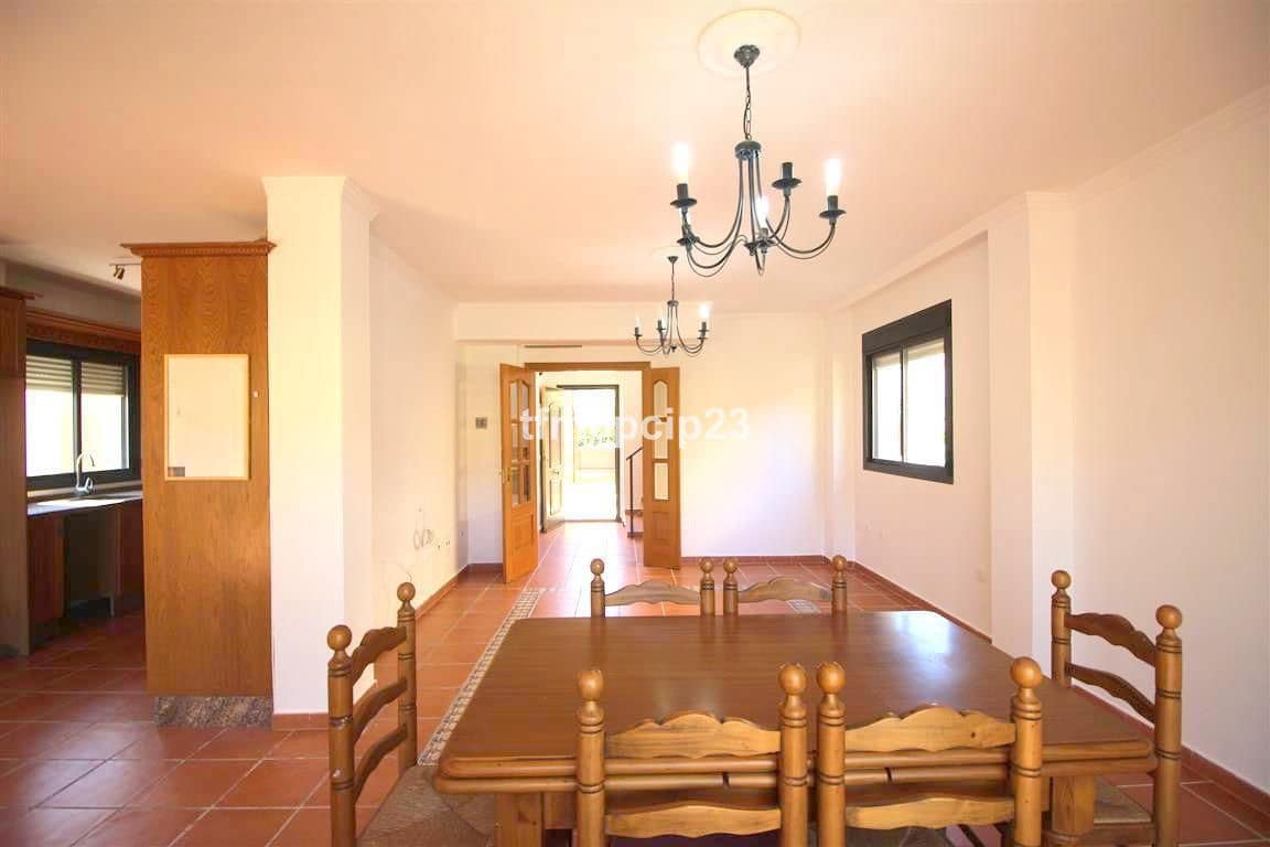3 slaapkamer Villa te koop in San Luis de Sabinillas - € 399.999 (Ref: 8566928)