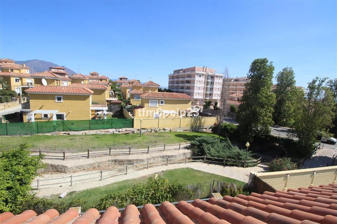 3 slaapkamer Villa te koop in San Luis de Sabinillas - € 399.999 (Ref: 8566928)