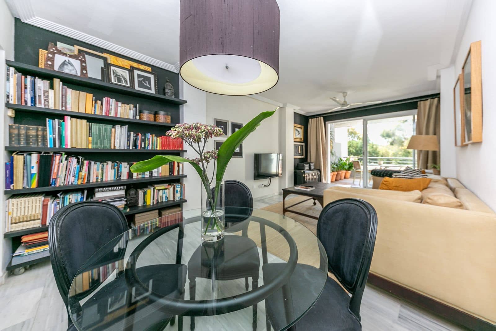 2 soveværelse Lejlighed til salg i Benahavis - € 285.000 (Ref: 8566934)